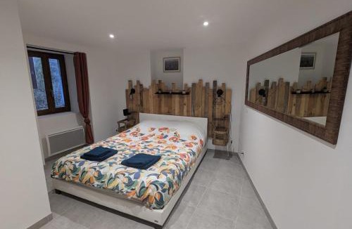 Florac Apartment | La Cachette Floracoise - Cosy T2 au cœur de Florac Centre & calme