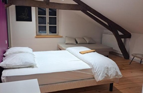 Lascazeres Apartment | La Cachette