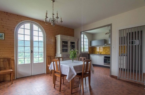 Murol House | La Cacode - MUROL - Gîte