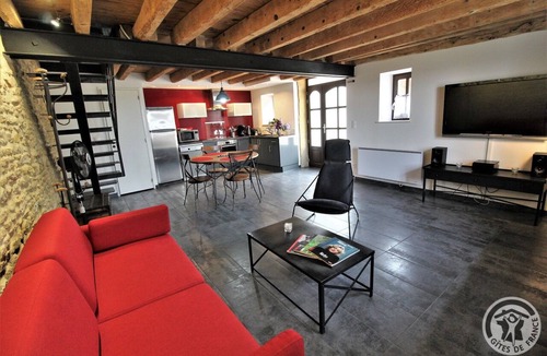Lacenas House | La Cadole du Beaujolais