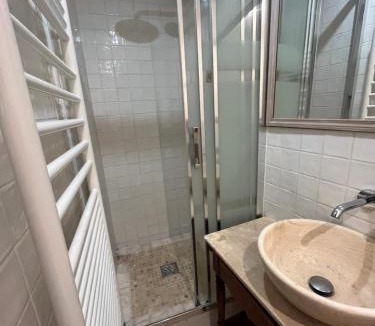 Biot Apartment | La Calade 1 bedroom Studio - Biot Village