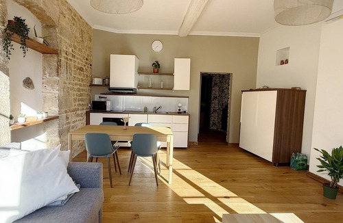 Quartier Administrations Apartment | La Calade - Charming Apartment