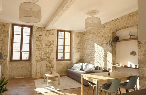Quartier Administrations Apartment | La Calade - Charming Apartment