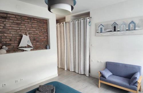 Fecamp House | La Caloge