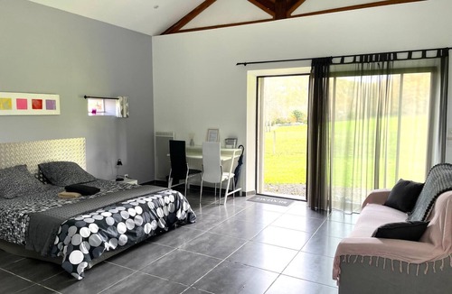 Bourg-de-Bigorre House | La Caminade