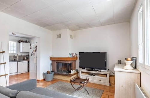 Rustrel House | La Campagne des Ocres by Interhome