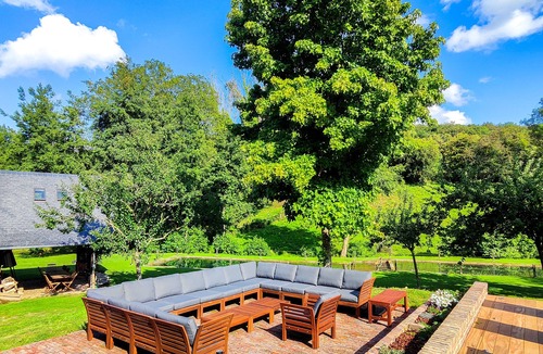 Fort-Moville House | La Campagne Normande Chic Avec Rivière et Tennis