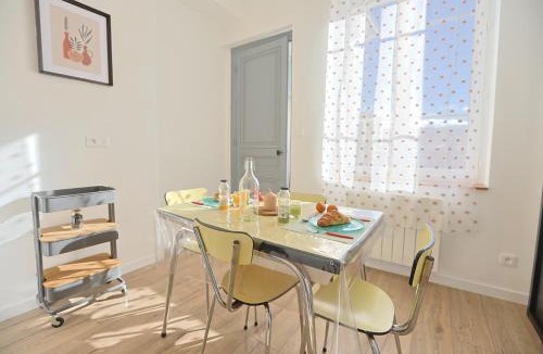 Centre Deux Apartment | La Campus Douillet