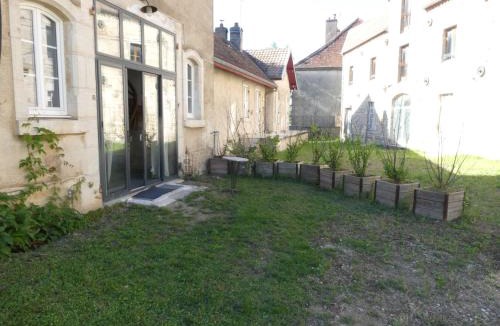 Paroisse Saint-Augustin-de-Chaux Apartment | La Canetterie