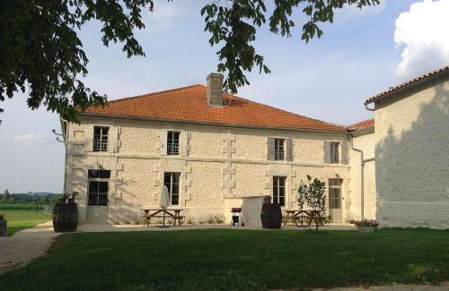 Reaux House | La Cannonerie