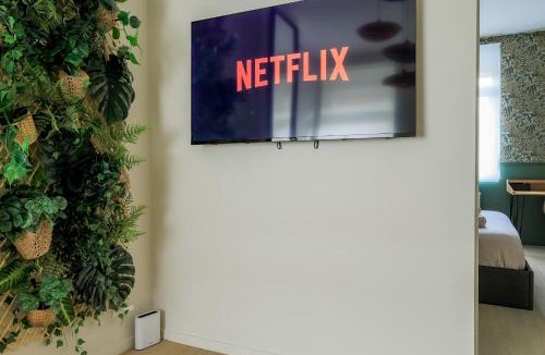 Lens Apartment | La Canopée - Bohemian - chic apartment