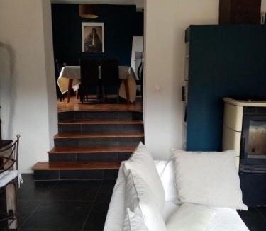 Barret-sur-Meouge House | La Canopée