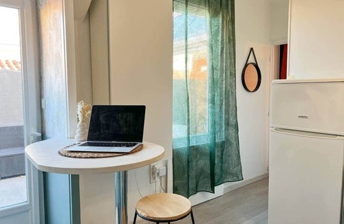 La Gare Apartment | La Canopée
