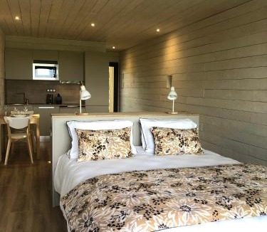 Lamaziere-Basse Bed & Breakfast | La Canopėe 19