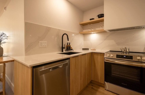 Lac-Megantic Apartment | La Capitainerie - Vétérans 301 - Bord de l'eau