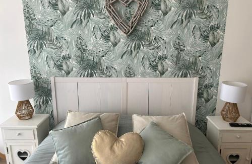 Bordeaux-Saint-Clair Bed & Breakfast | La Carola