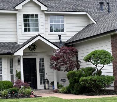 South Tulsa House | La Casa Blanca