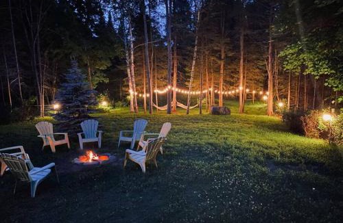 Sainte-Lucie-des-Laurentides House | La Casa del Plage - Spa privé et Hamak