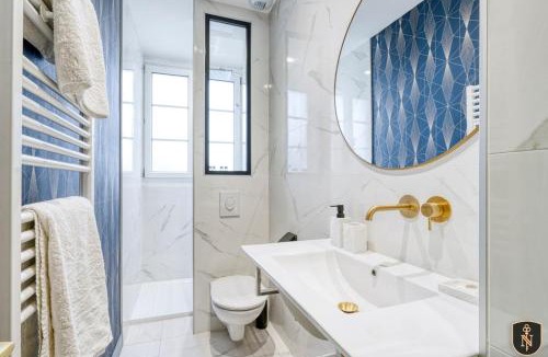 Caen City Centre Apartment | La Casa Caldo — Sauna & Standing