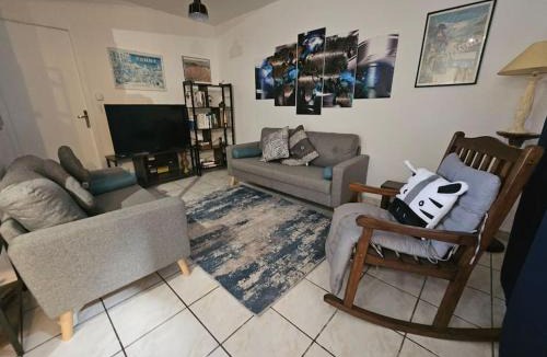 Le Bourg Apartment | La Casa D'Eole YourHostHelper