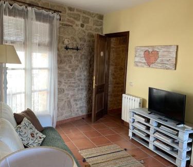 Torre del Compte Apartment | La Casa de Baix