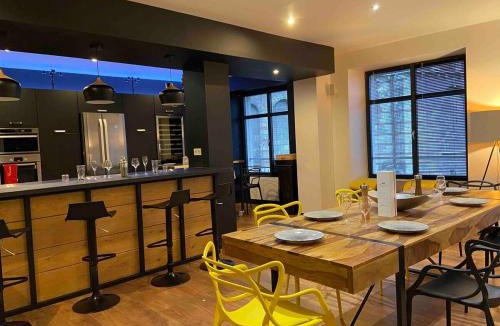 Downtown Angers Apartment | La Casa de l'Aiguillerie - Loft Unique - Hyper Centre-Ville - Parking
