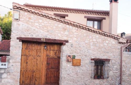 Casla House | LA CASA DE LAS AZAS