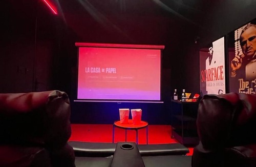 Melun House | La Casa de Lové, Private flat suite with jacuzzi