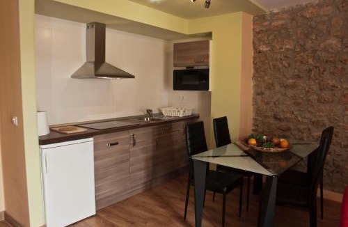 Acedo Apartment | LA CASA DEL REBOTE