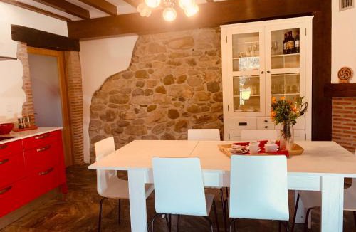 Barcena de Pie de Concha House | La Casa del Rio