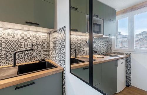 Montpellier City-Centre Apartment | La Casa du Clapas - Bright, Fully equipped
