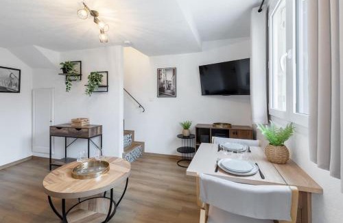Montpellier City-Centre Apartment | La Casa du Clapas - Bright, Fully equipped