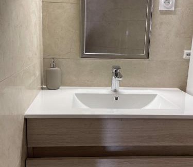 Montbrison Apartment | La Casa