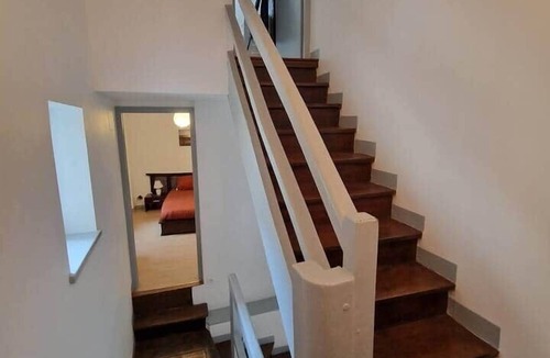 Gray Apartment | La Casa Triplex" accommodation