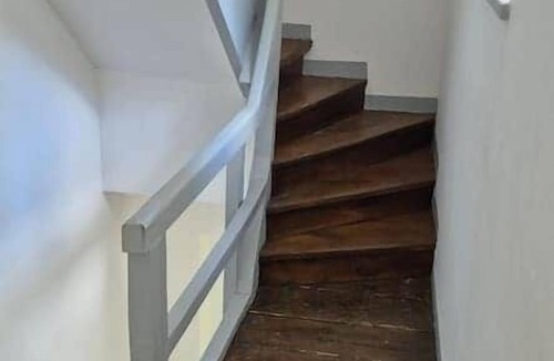 Gray Apartment | La Casa Triplex" accommodation