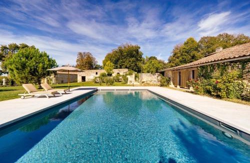 Verac House | La Casa Vérac