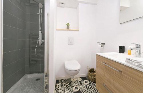 Laval Apartment | La Casa - Wifi - 500m centre-ville