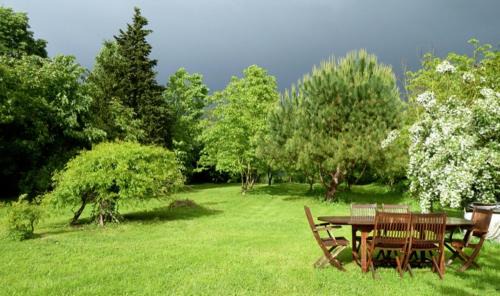 Pinel-Hauterive Bed & Breakfast | La Cascade de Hauterive