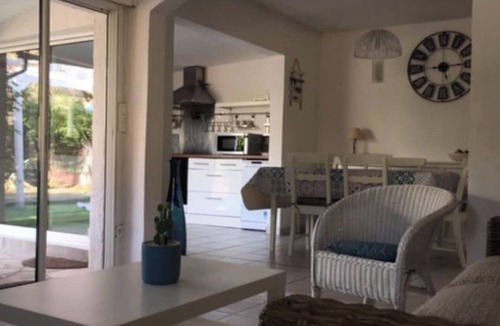 Frontignan House | La Caselle de Frontignan-Plage, private access to the beach