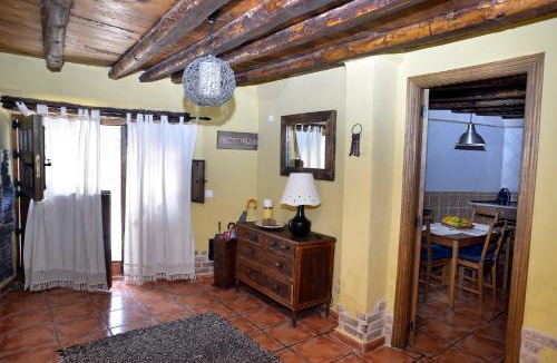 Tamajon House | La Casita de Leire