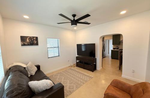 Downtown Tucson House | La Casita del Membrillo