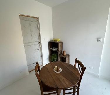 Maisoncelles-du-Maine Apartment | La Casita