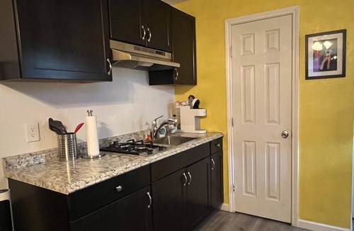 Govalle House | LA CASITA ON EAST 7TH STREET