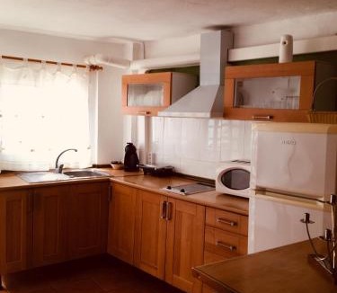 Macastre House | La casita Santa Bárbara