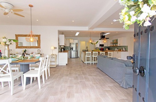 San Fulgencio Villa | La Casona Villa where celebrations come together!