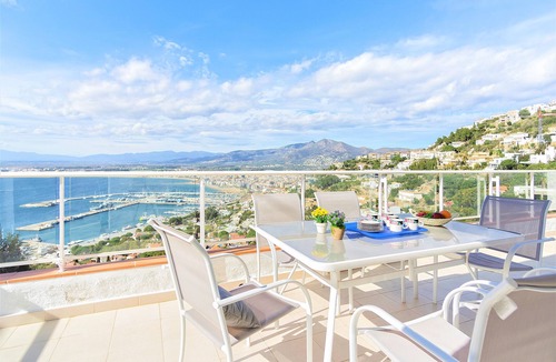 Almadraba-Canyelles Villa | LA CASUCA CON PISCINA PRIVADA