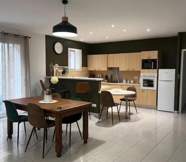 Peyriac-de-Mer Apartment | La cave à Papé