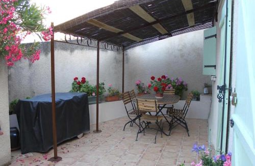 Gardie House | La cave de jean