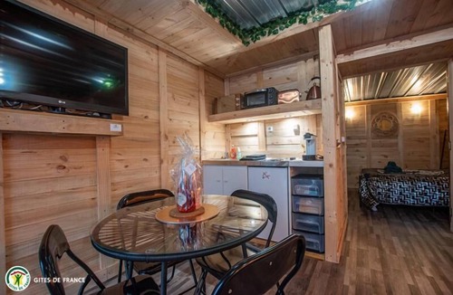 Chaumuzy Apartment | La Caverne D'aly - Chaumuzy