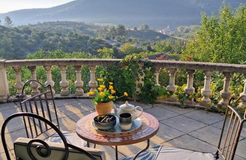 Uzer House | La Cayrade